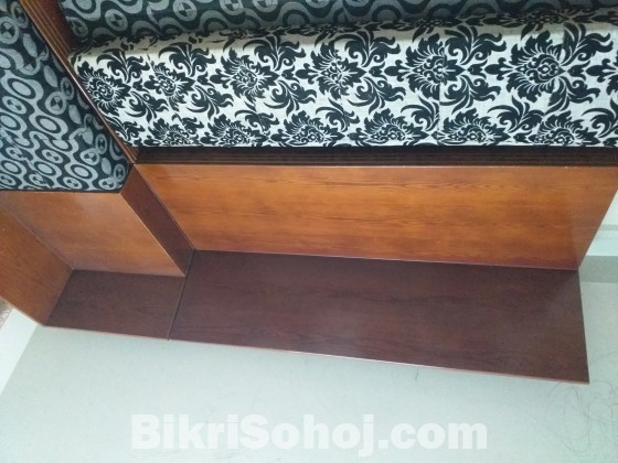 Sofa set